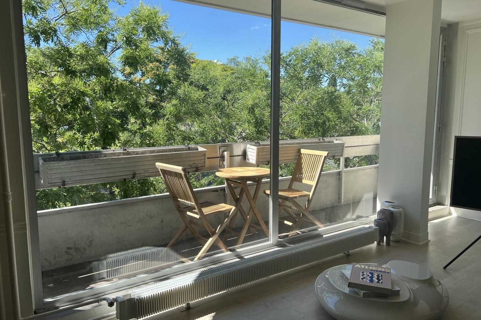 Appartement In With Balcony Parijs